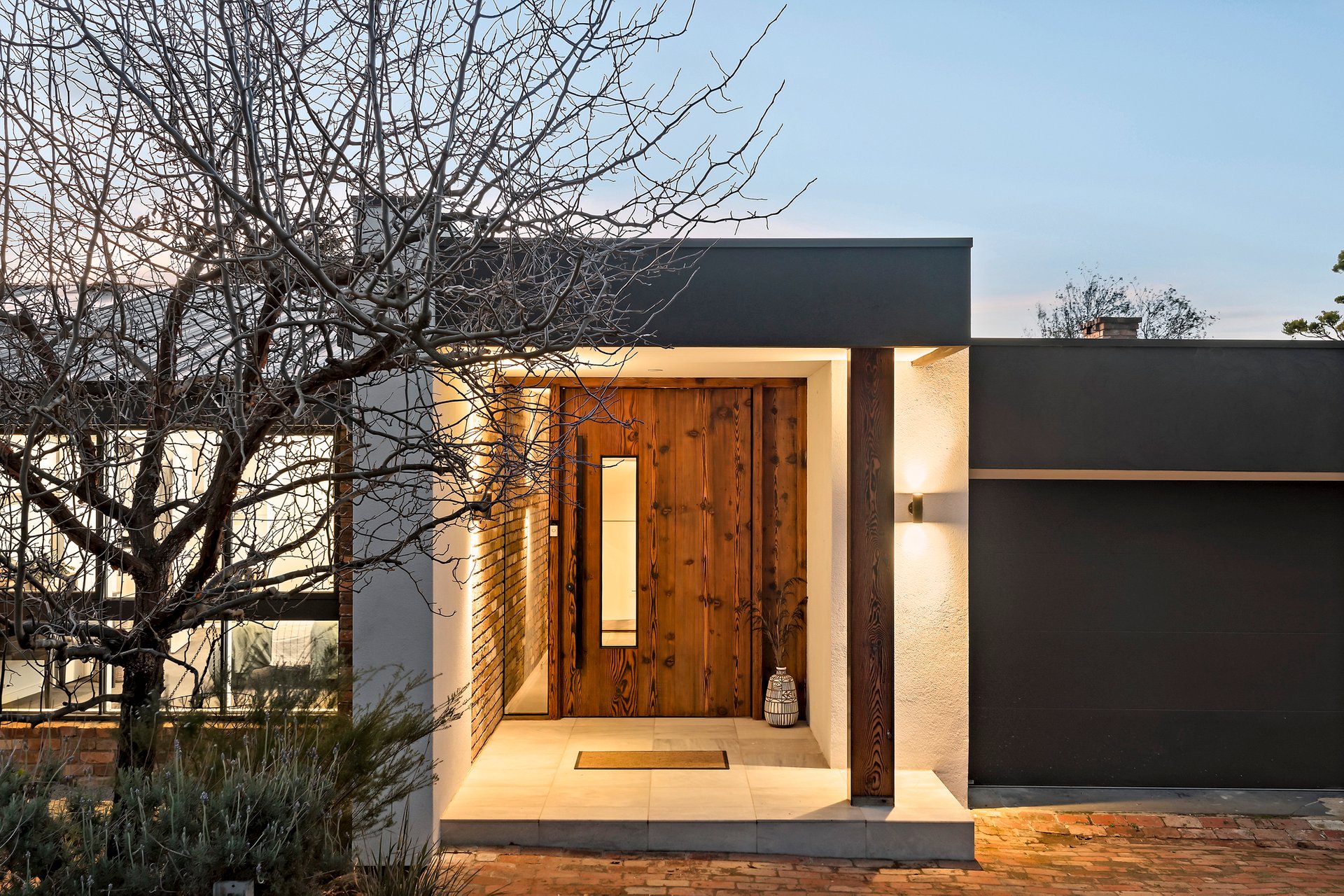 Property Gallery Thumbnail 3