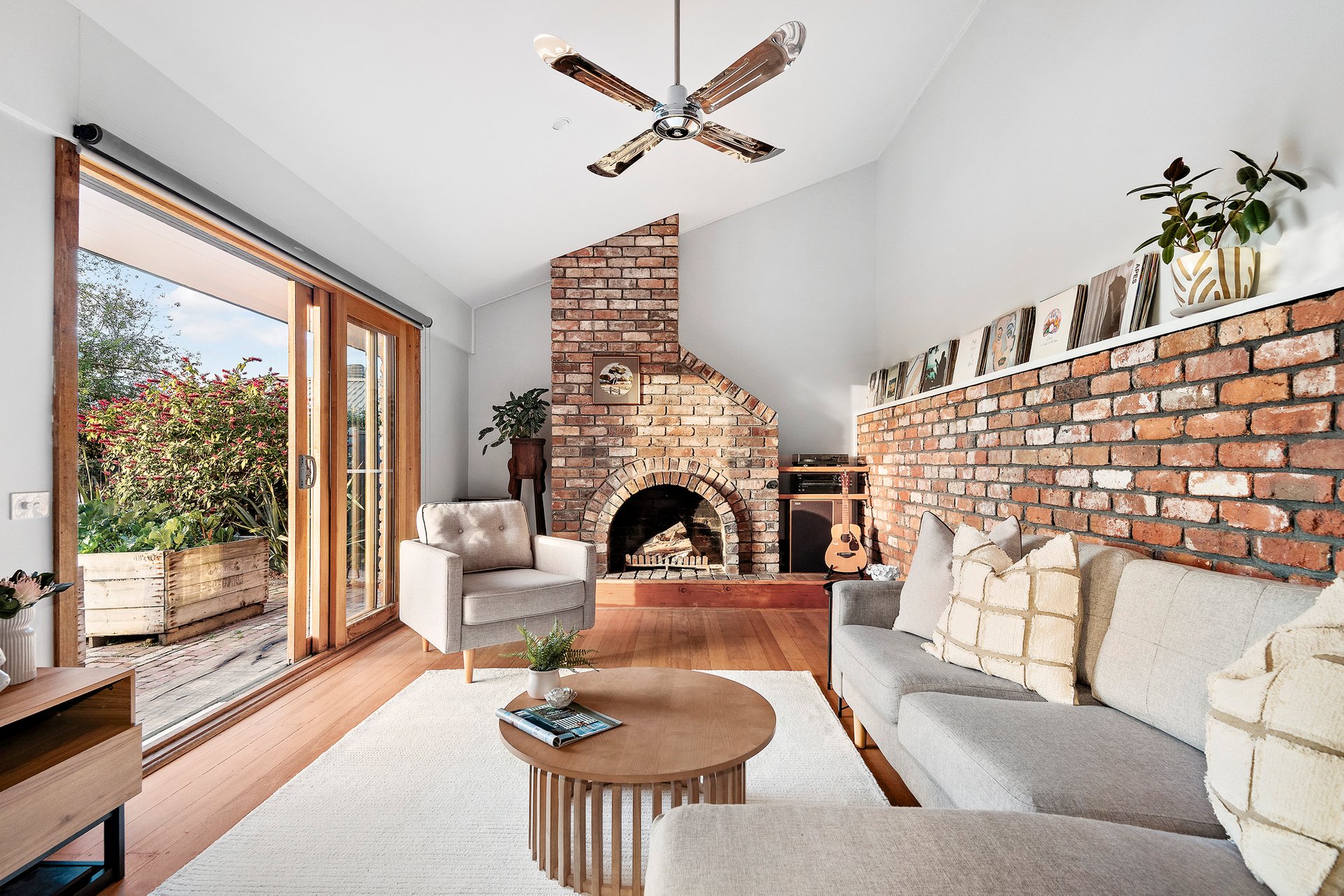 Property Gallery Thumbnail 5