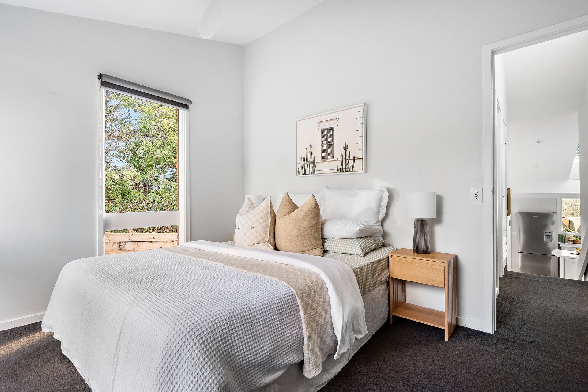 Property Gallery Thumbnail 14