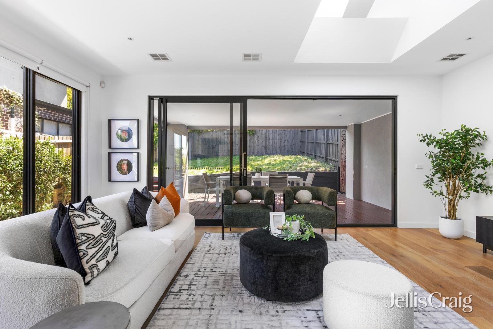 35 Boondara Road, Mont&nbsp;Albert&nbsp;North image 2