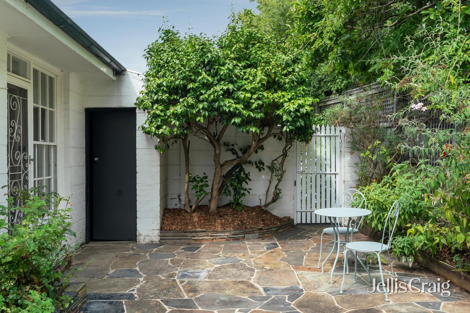 3/5 Boston Road, Balwyn image 8