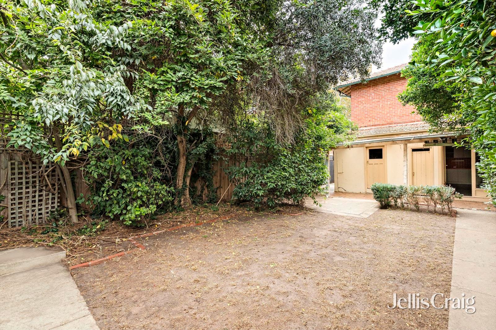 35 Broadway, Elwood image 3