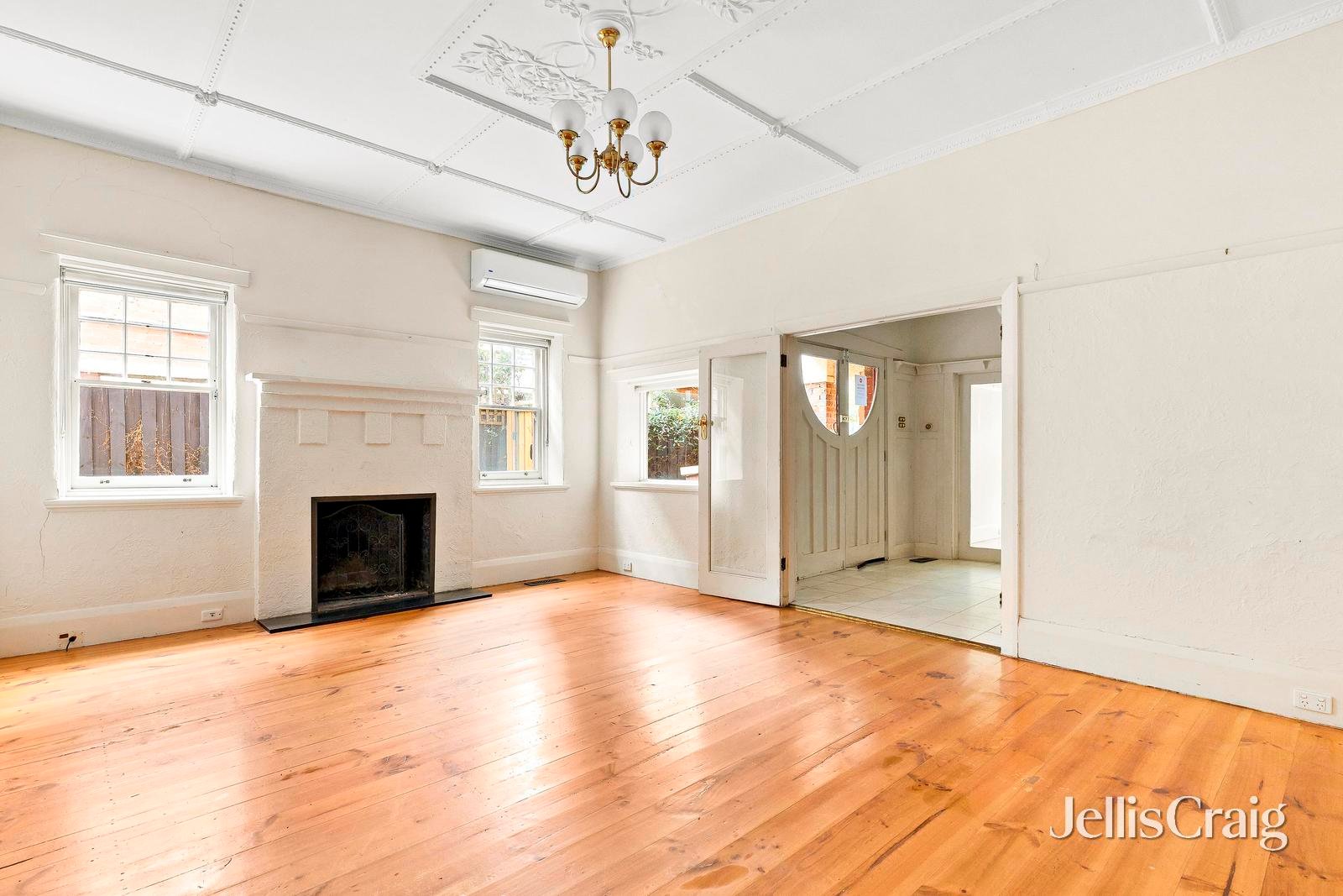 35 Broadway, Elwood image 4