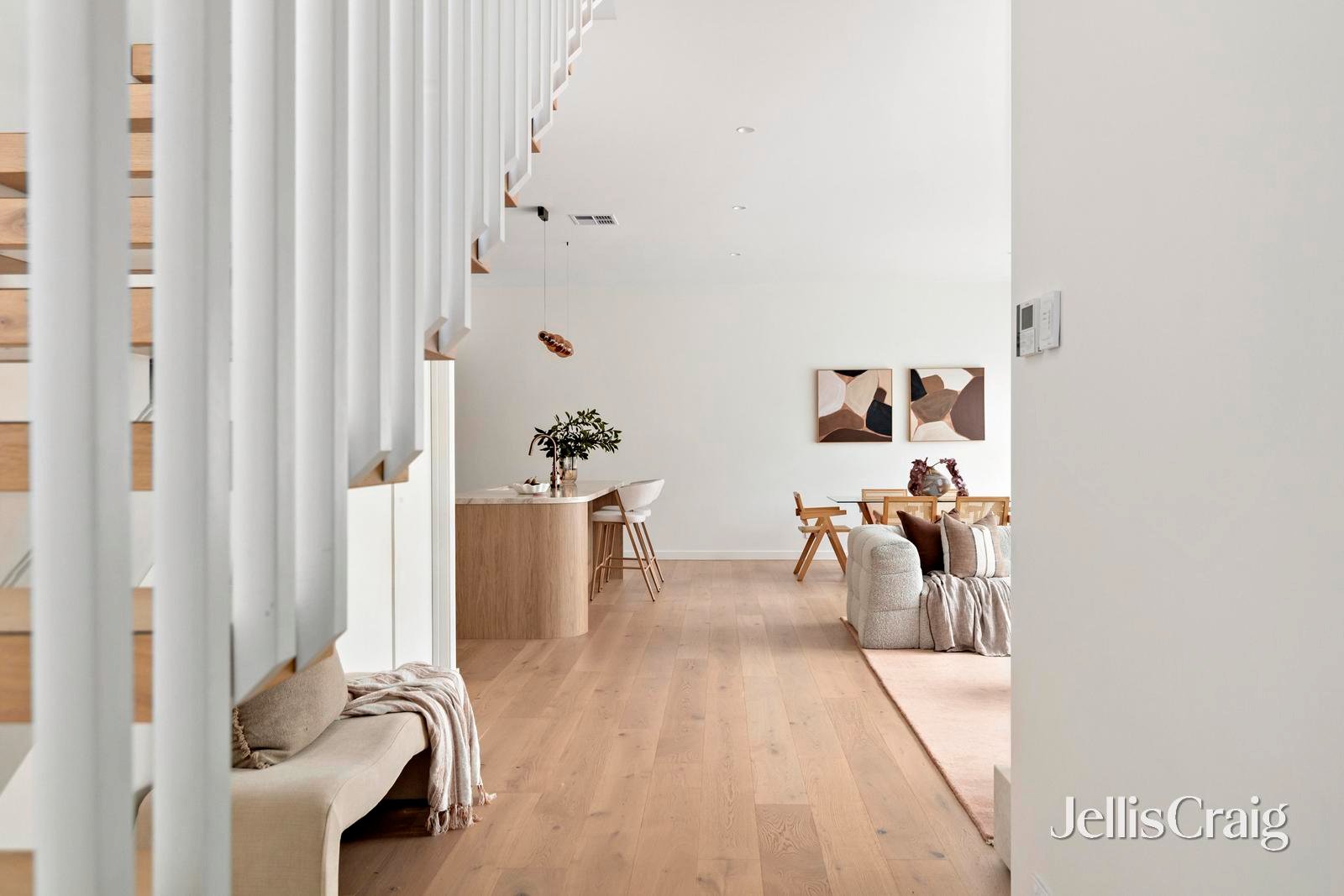 35 Brosnan Crescent, Strathmore image 3