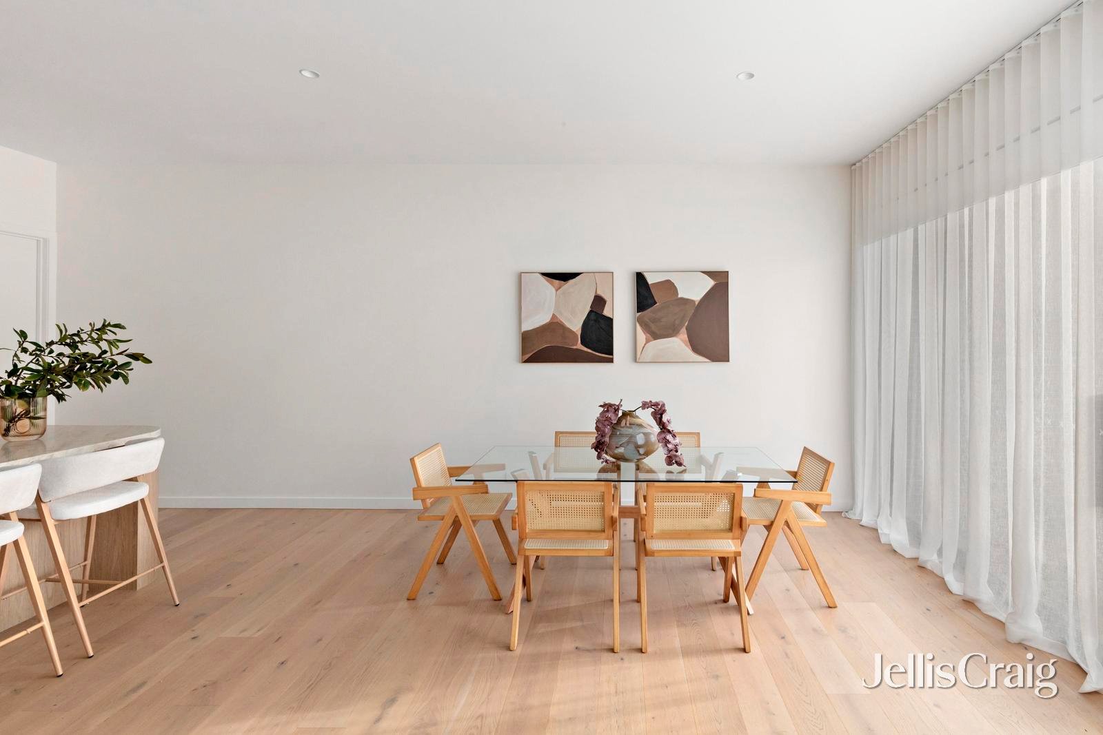 35 Brosnan Crescent, Strathmore image 5