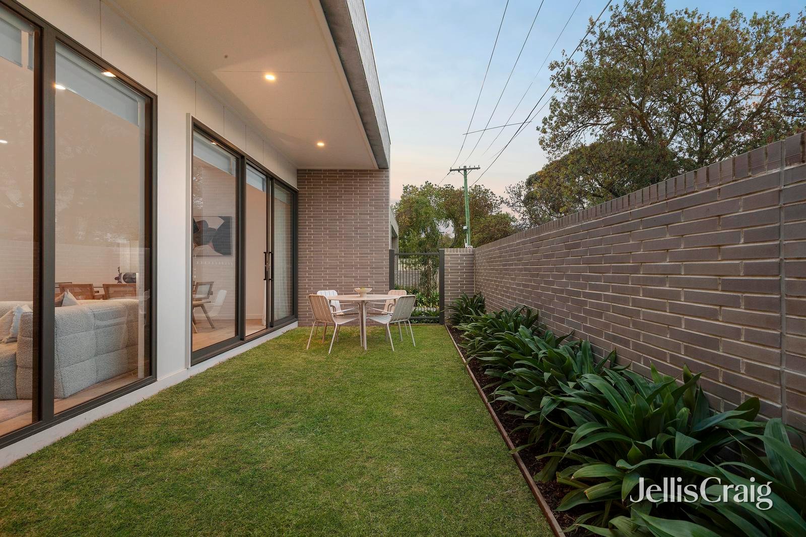 35 Brosnan Crescent, Strathmore image 10