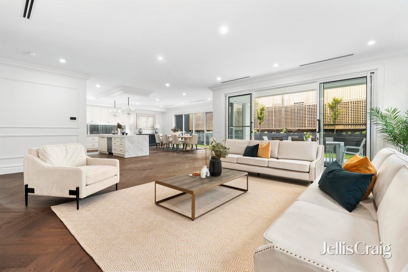 35 Brynor Crescent, Glen&nbsp;Waverley image 6