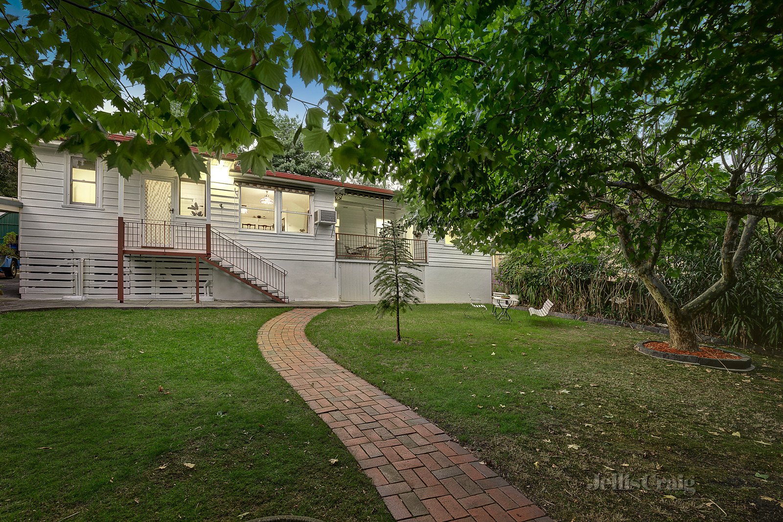 35 Burnett Street, Mitcham image 9