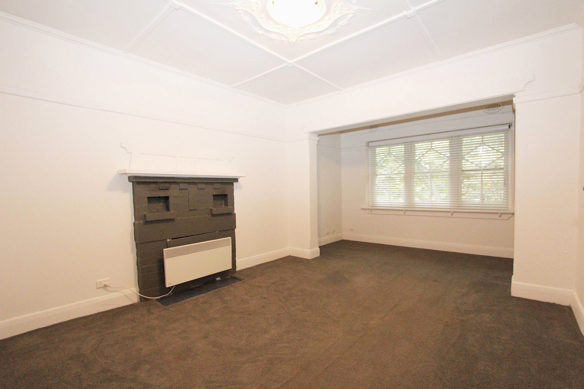 Property Gallery Thumbnail 2