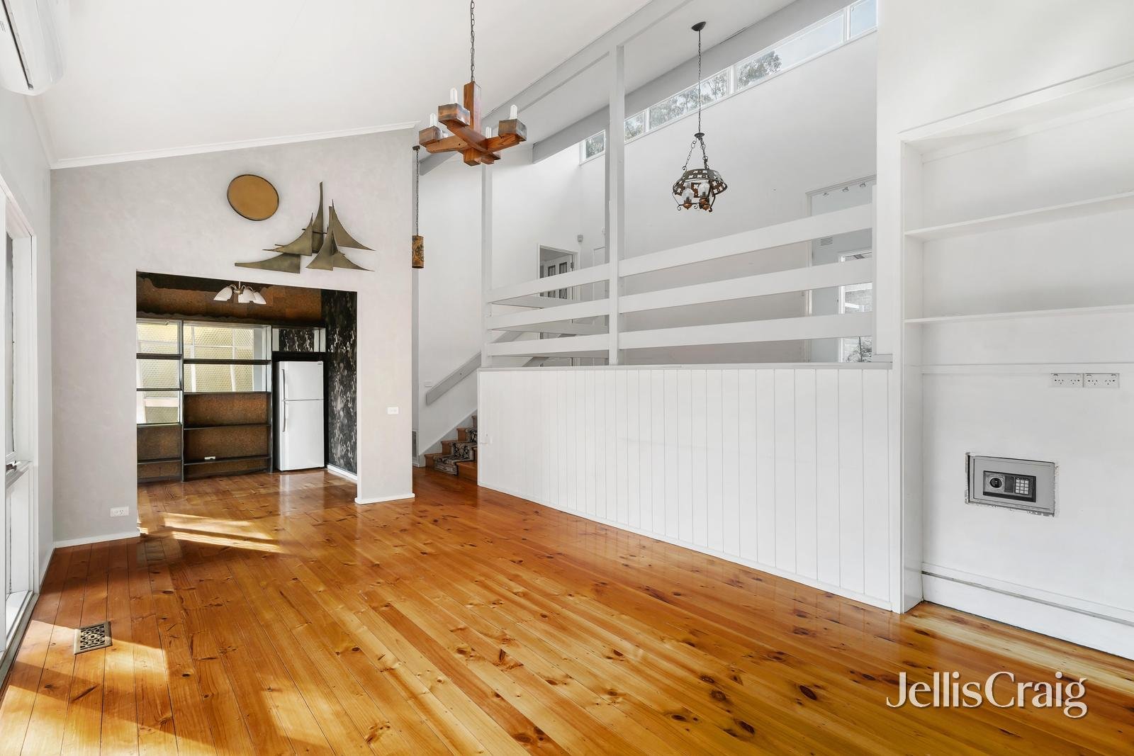 35 Cairns Street, Greensborough image 6
