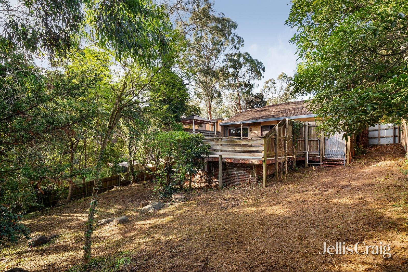 35 Cairns Street, Greensborough image 14