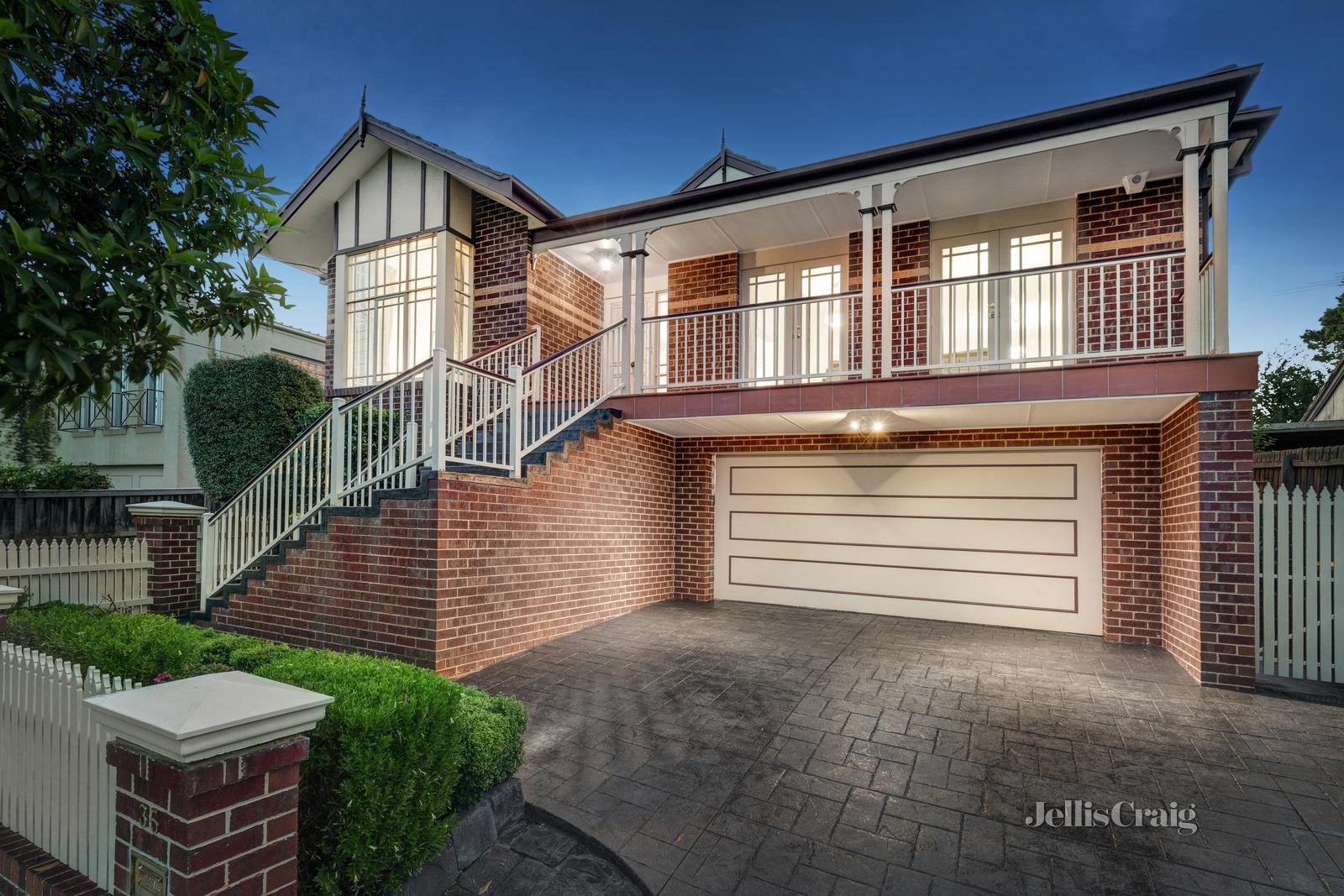35 Carrathool Street, Bulleen image 1