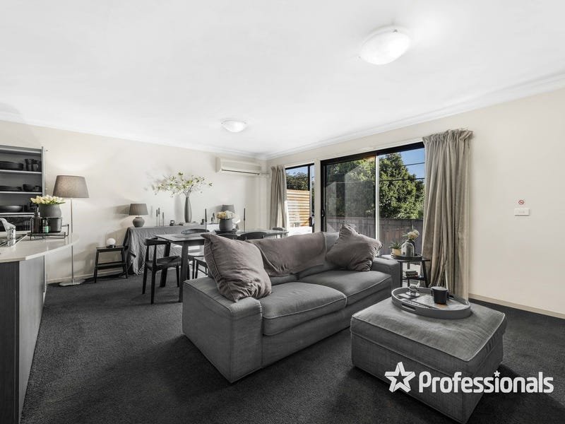 3/5 Churchill Street, Ringwood image 3