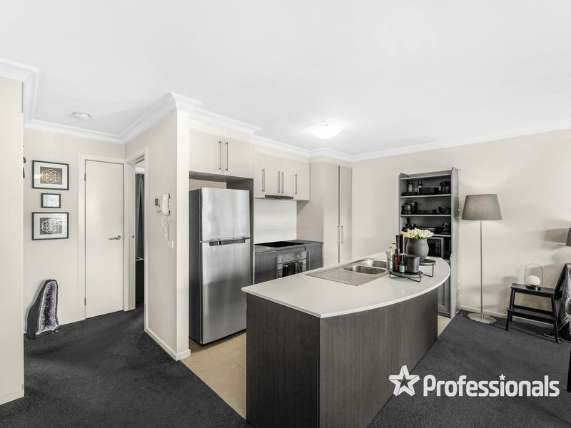 3/5 Churchill Street, Ringwood image 5