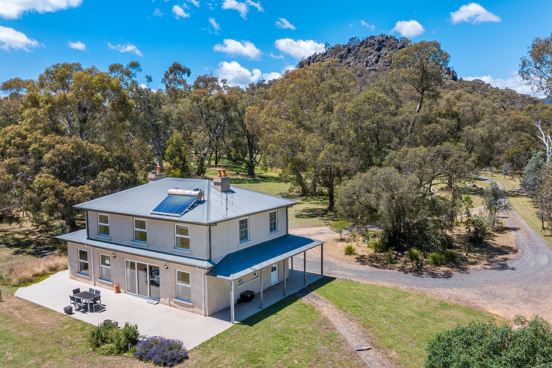 Property Gallery Thumbnail 3