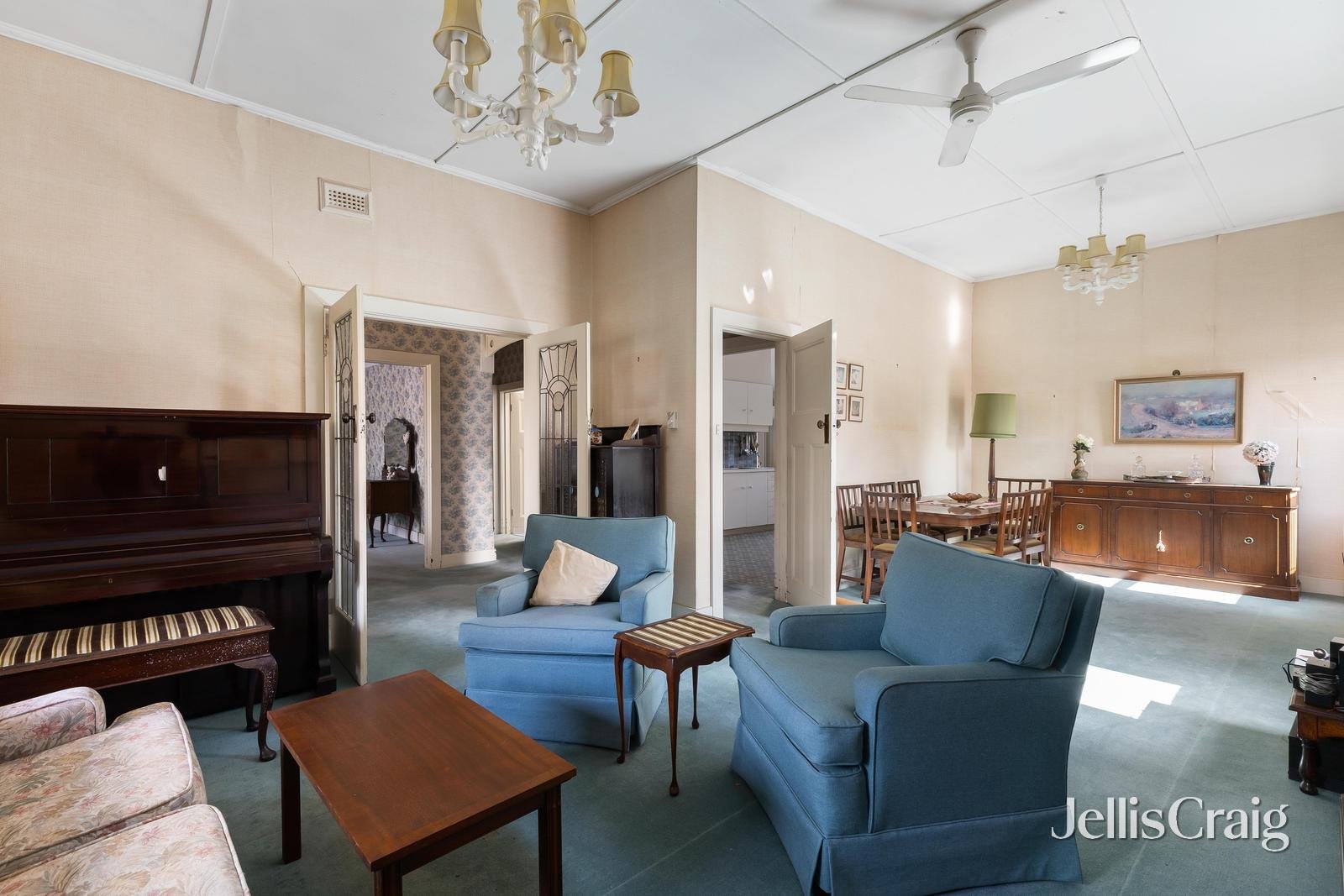 35 Cooloongatta Road, Camberwell image 4
