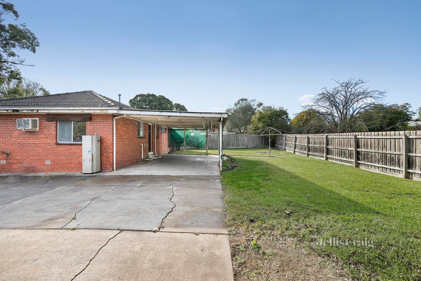 35 Croydondale Drive, Mooroolbark image 11