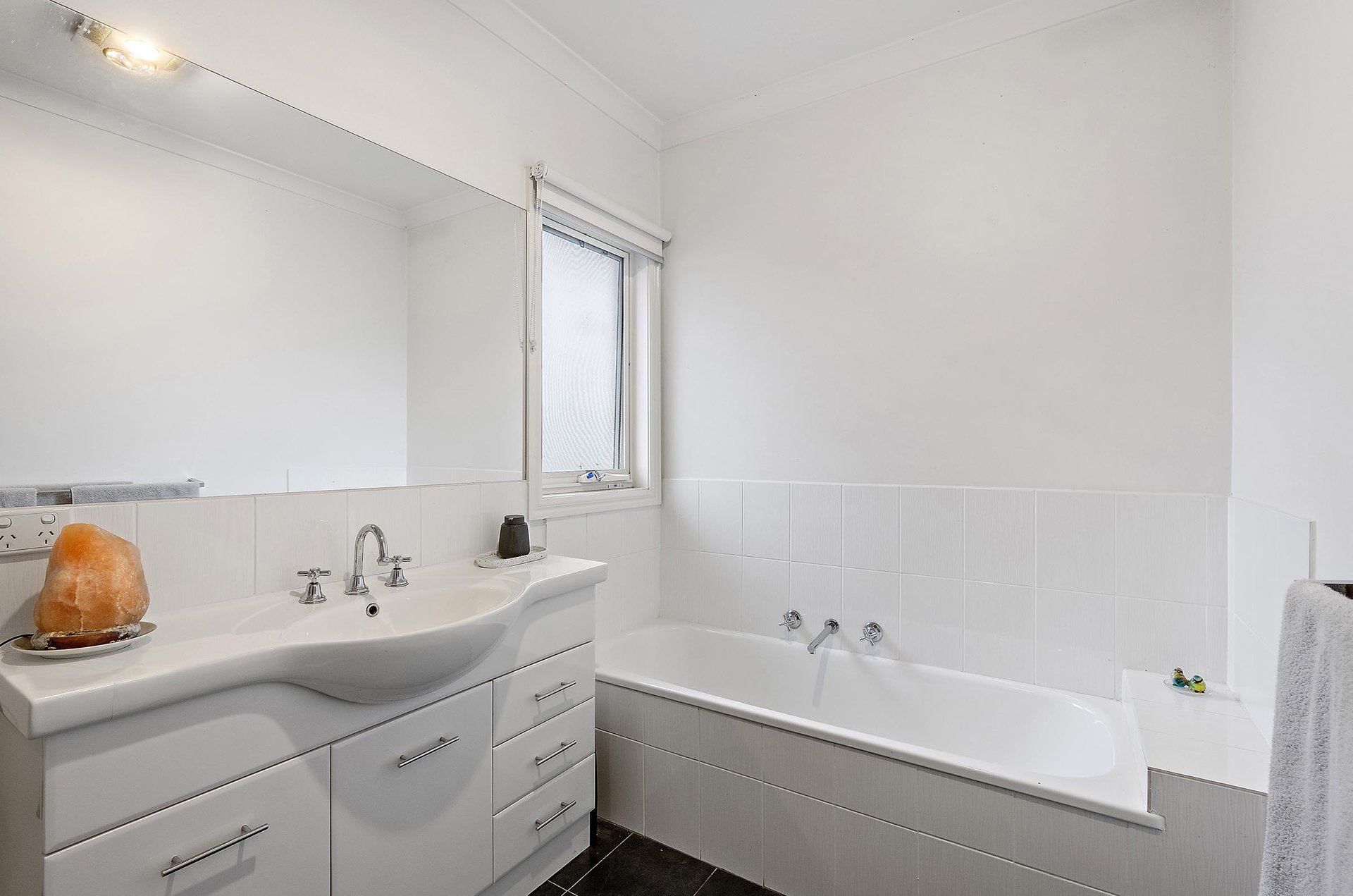 3/5 Deschamps Street, Lilydale image 8