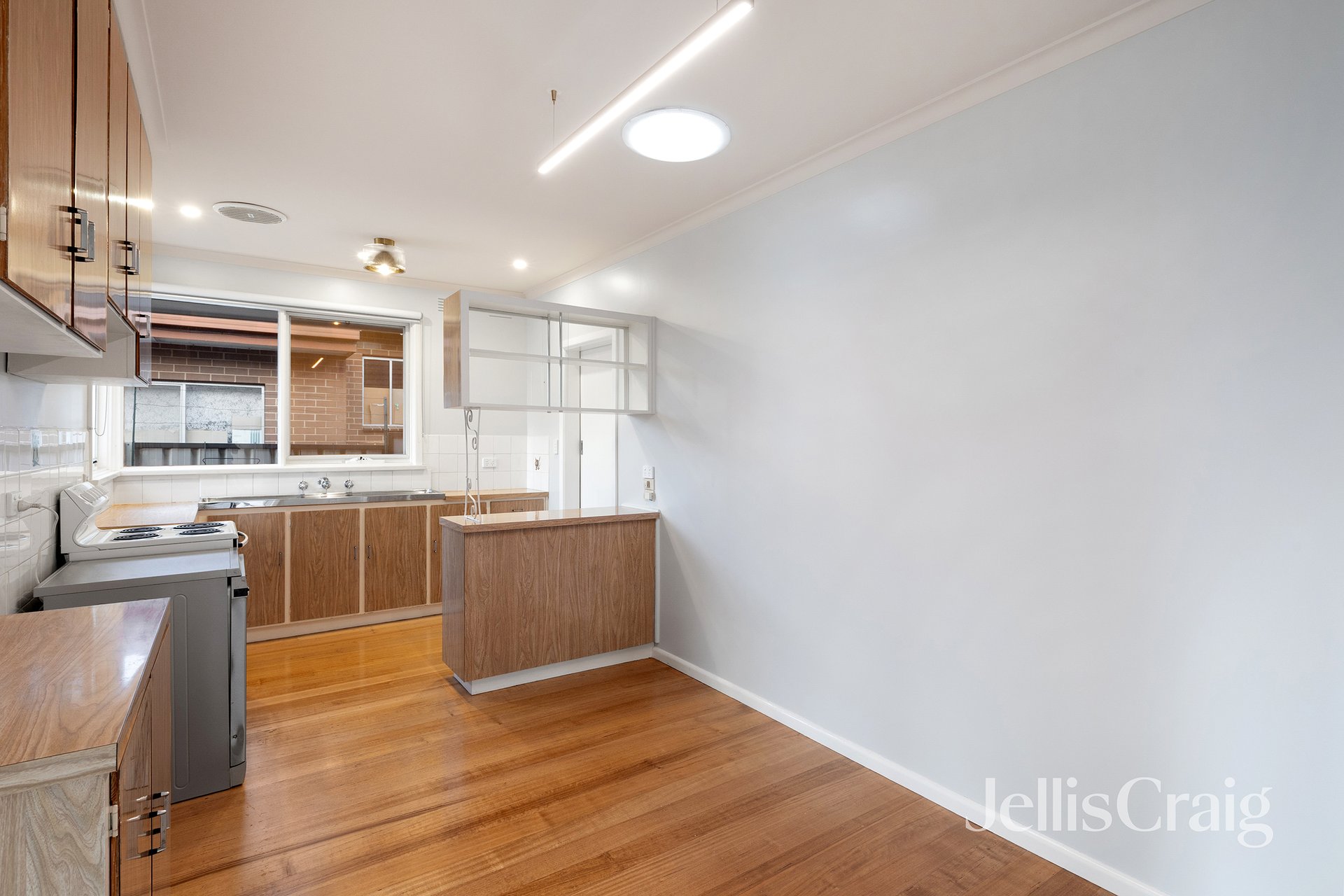 35 Duncan Avenue, Greensborough image 3