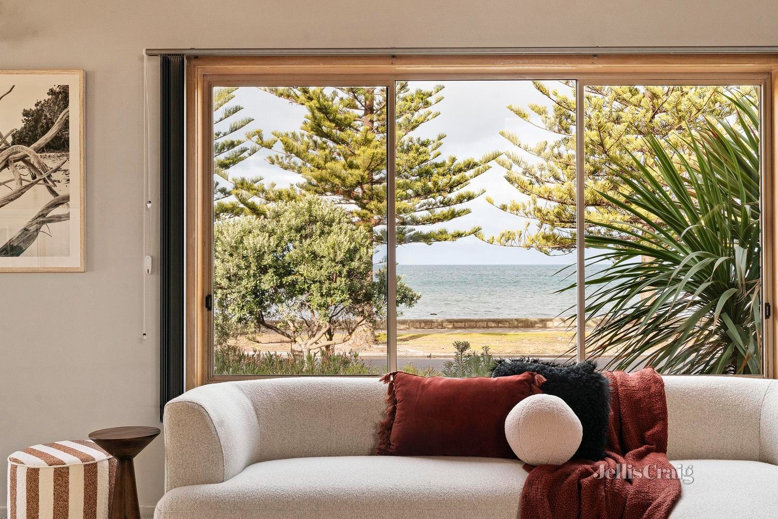 35 Esplanade, Seaholme image 5