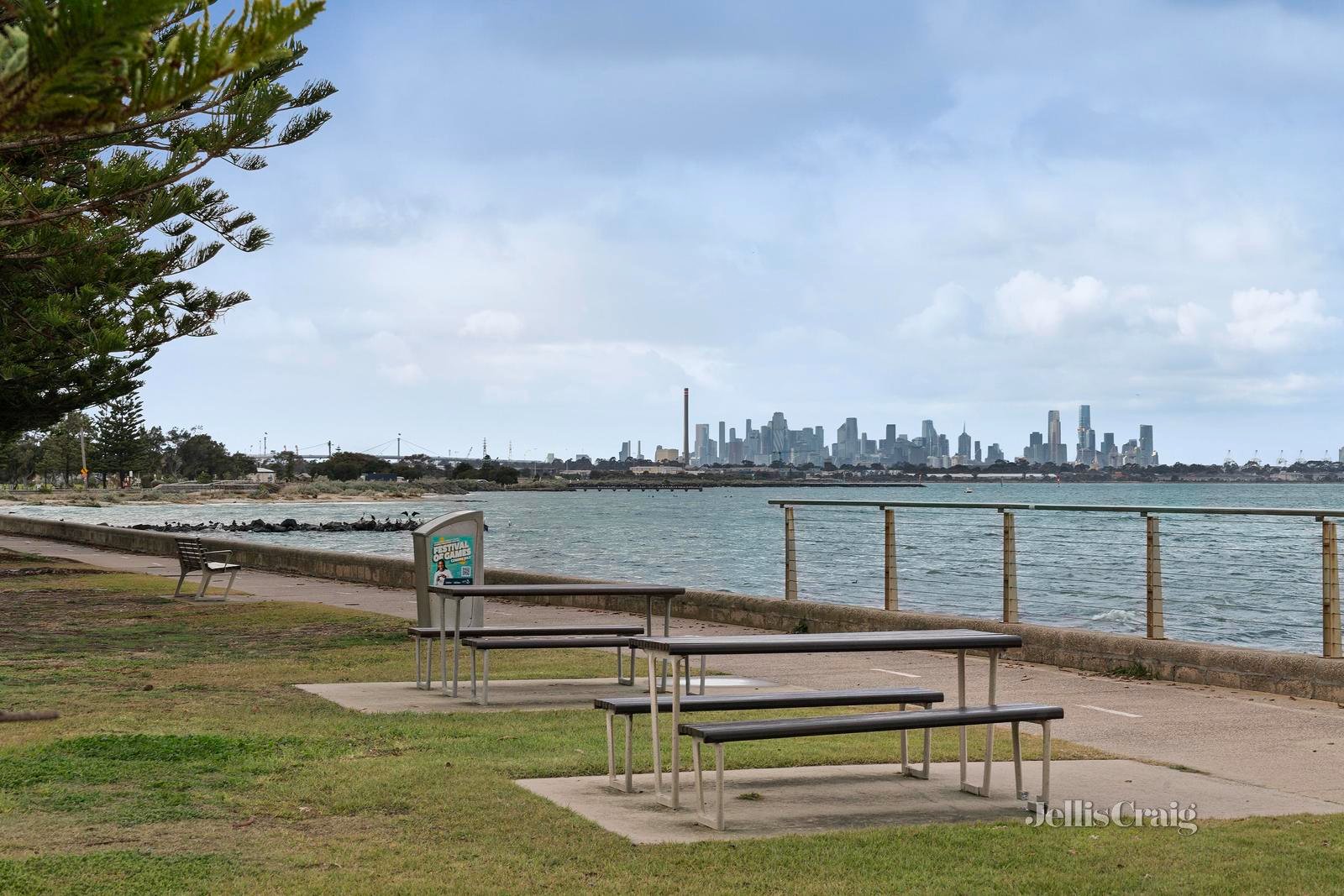 35 Esplanade, Seaholme image 12