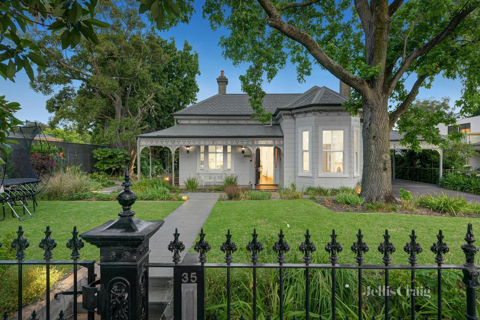 35 Essex Road, Surrey Hills - Print Image 1