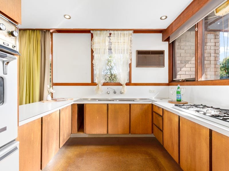Property Gallery Thumbnail 4