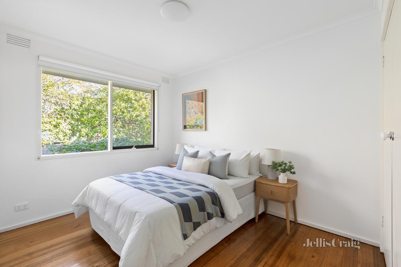 3/5 Florence Road, Surrey Hills image 7