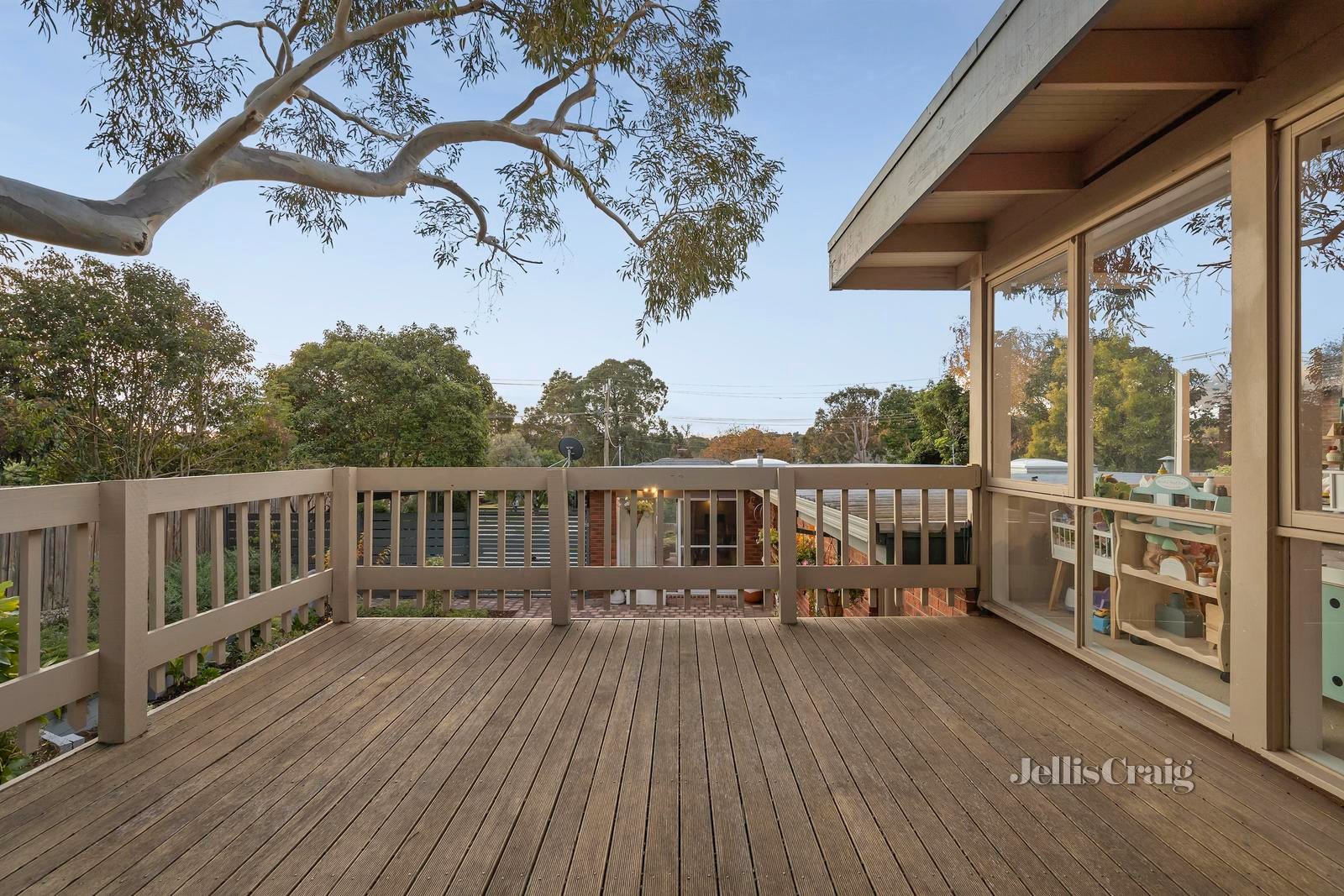 35 Glenwood Drive, Croydon image 11