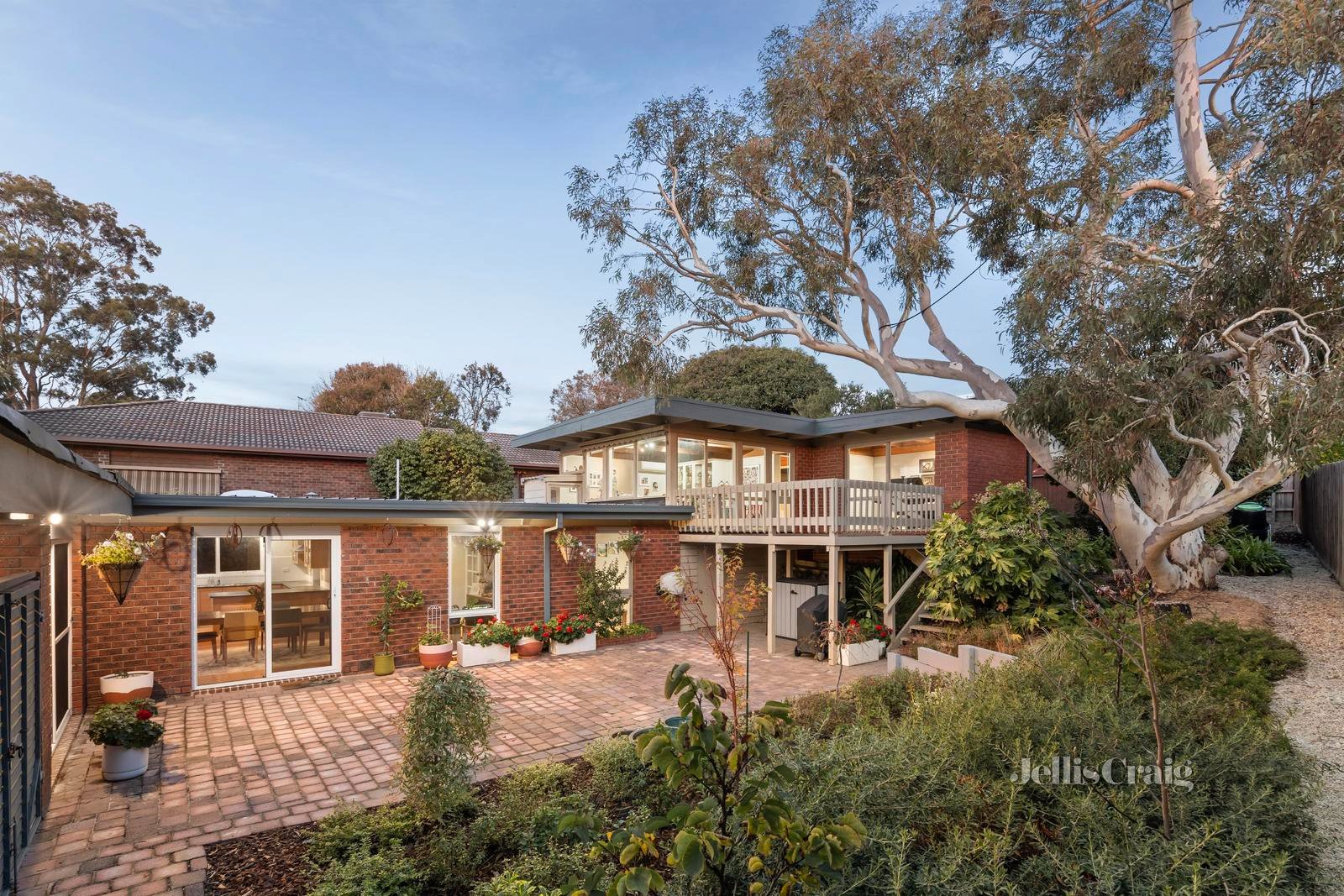 35 Glenwood Drive, Croydon image 13