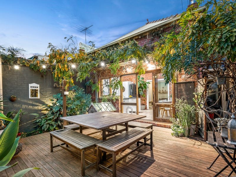 Property Gallery Thumbnail 3