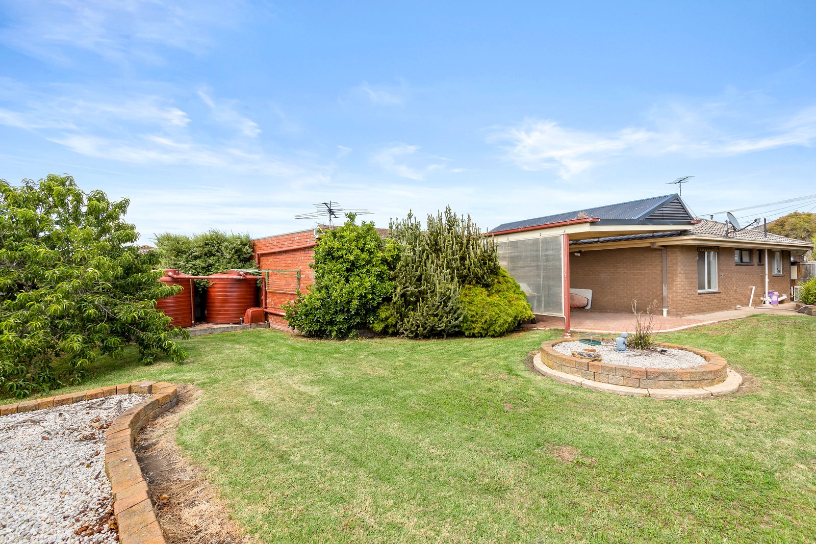 35 Graylea Avenue, Herne Hill image 7