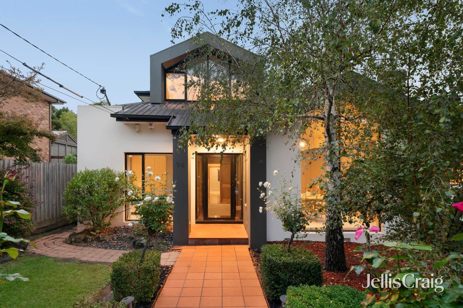 35 Grey Street, Vermont image 2