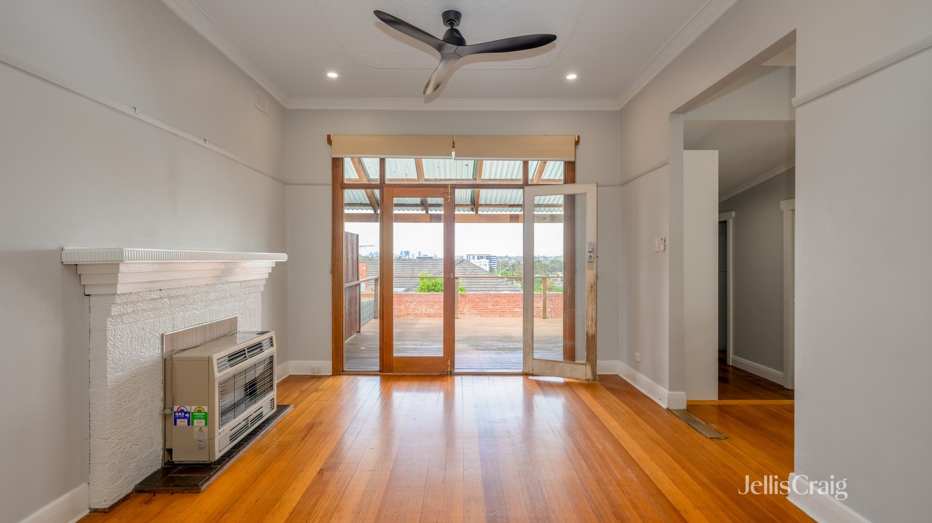 35 Grundy Grove, Pascoe Vale South image 2