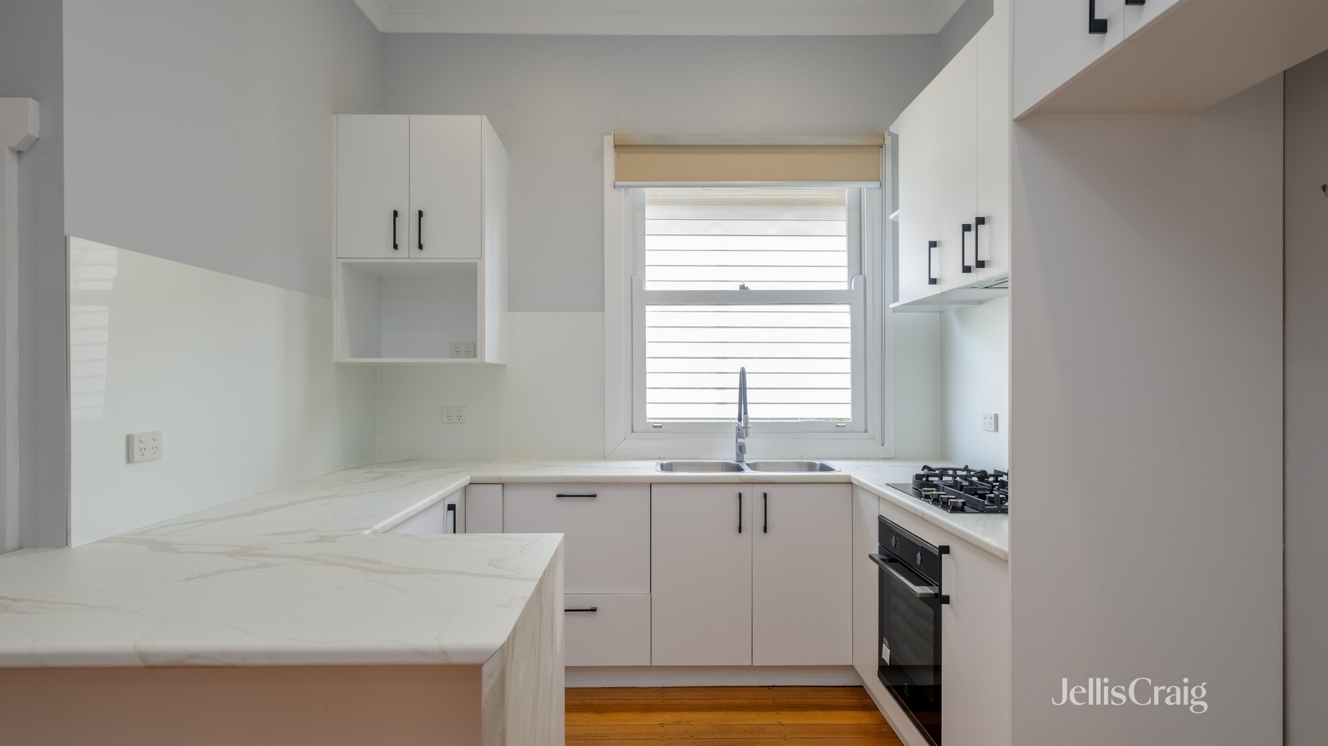 35 Grundy Grove, Pascoe Vale South image 3