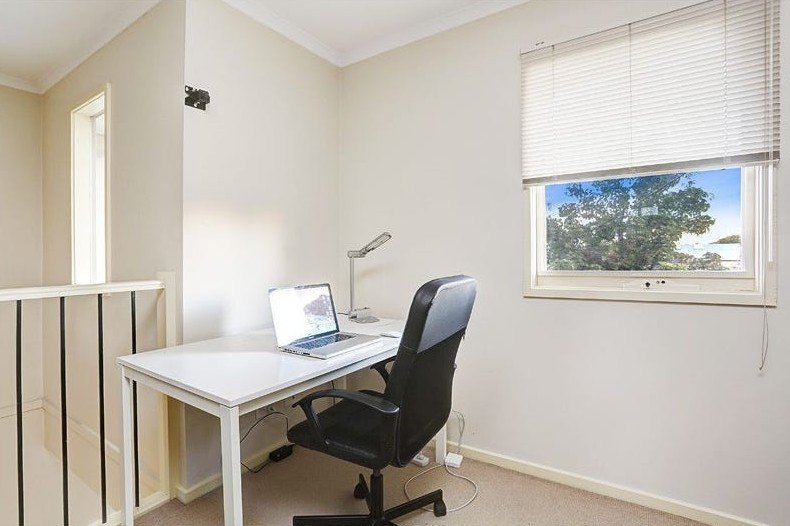 35 Highview Road, Bentleigh East image 7