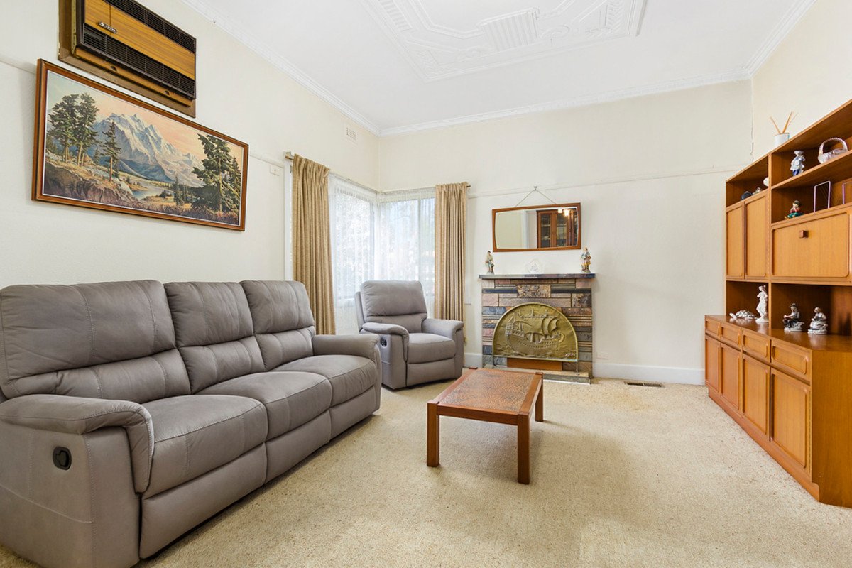 35 Irymple Avenue, Kew East image 5