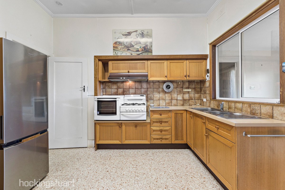 35 Irymple Avenue, Kew East image 9