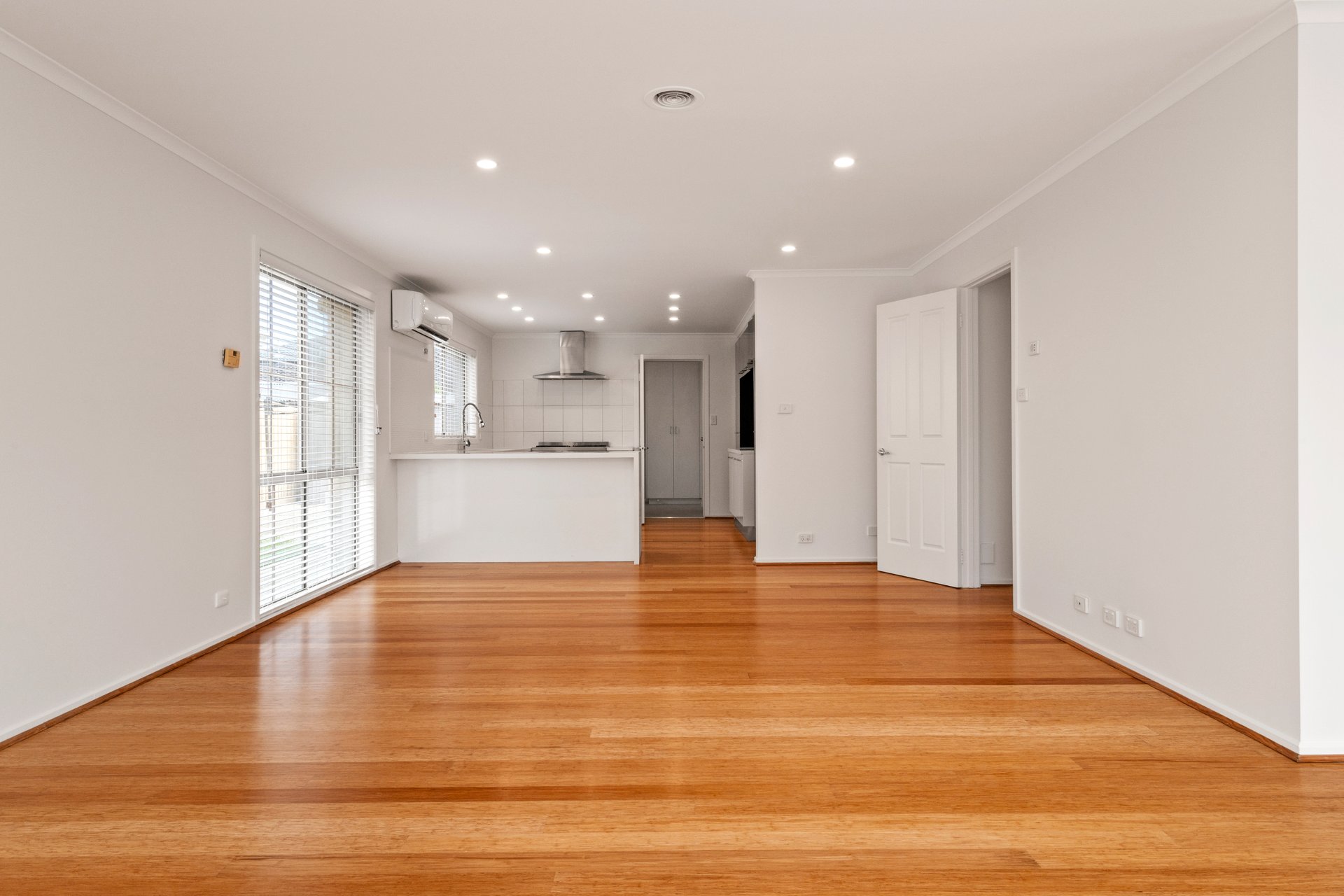 35 Jacksons Road, Narre&nbsp;Warren image 2