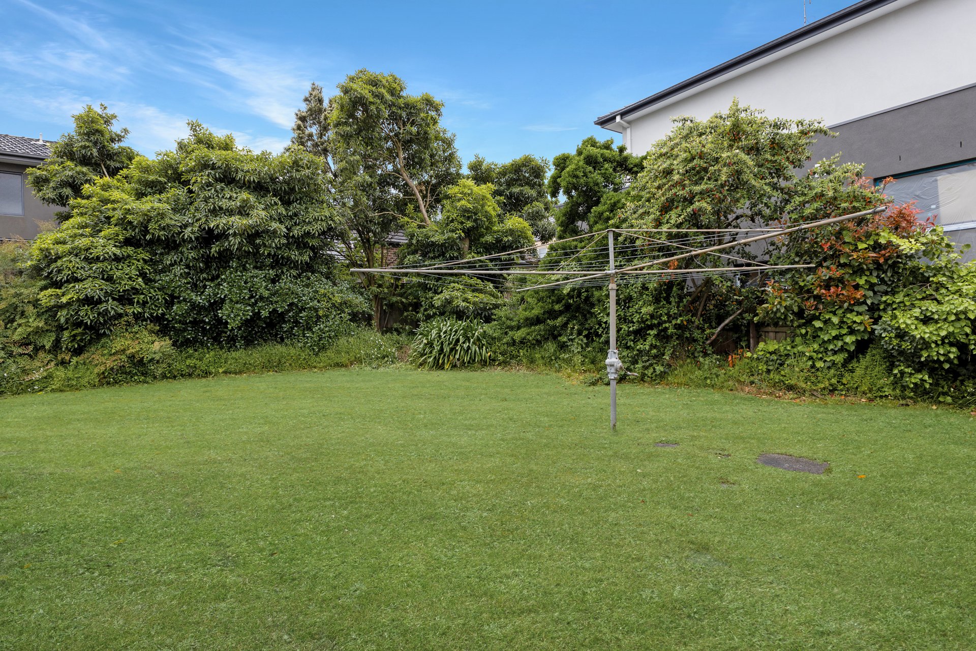 35 Larch Crescent, Mount Waverley image 9