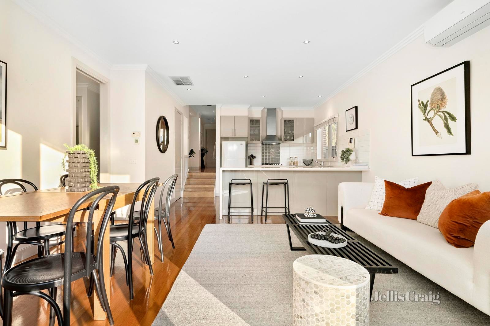 3/5 Leicester Street, Balwyn North image 4