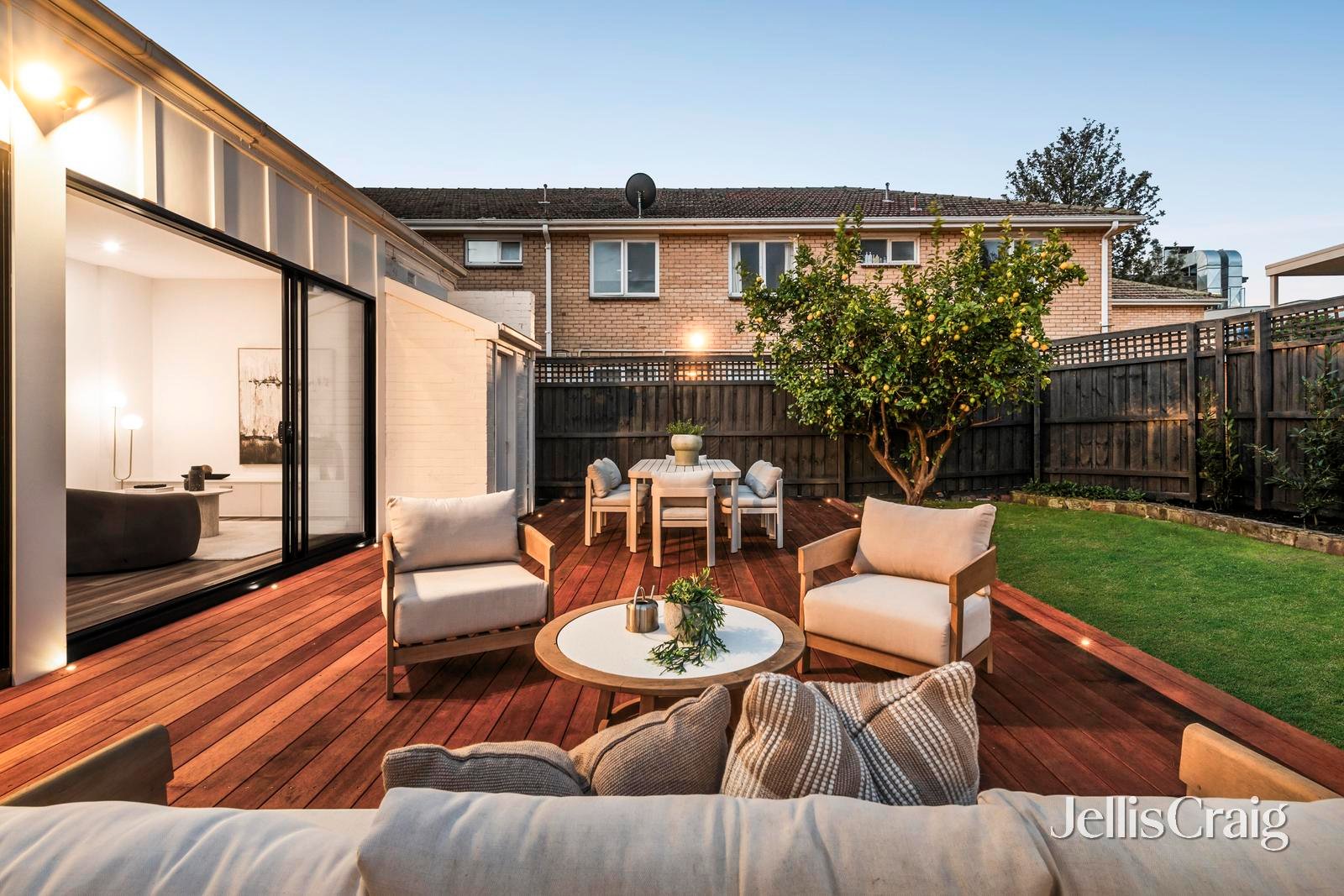 35 Leslie Road, Essendon image 19