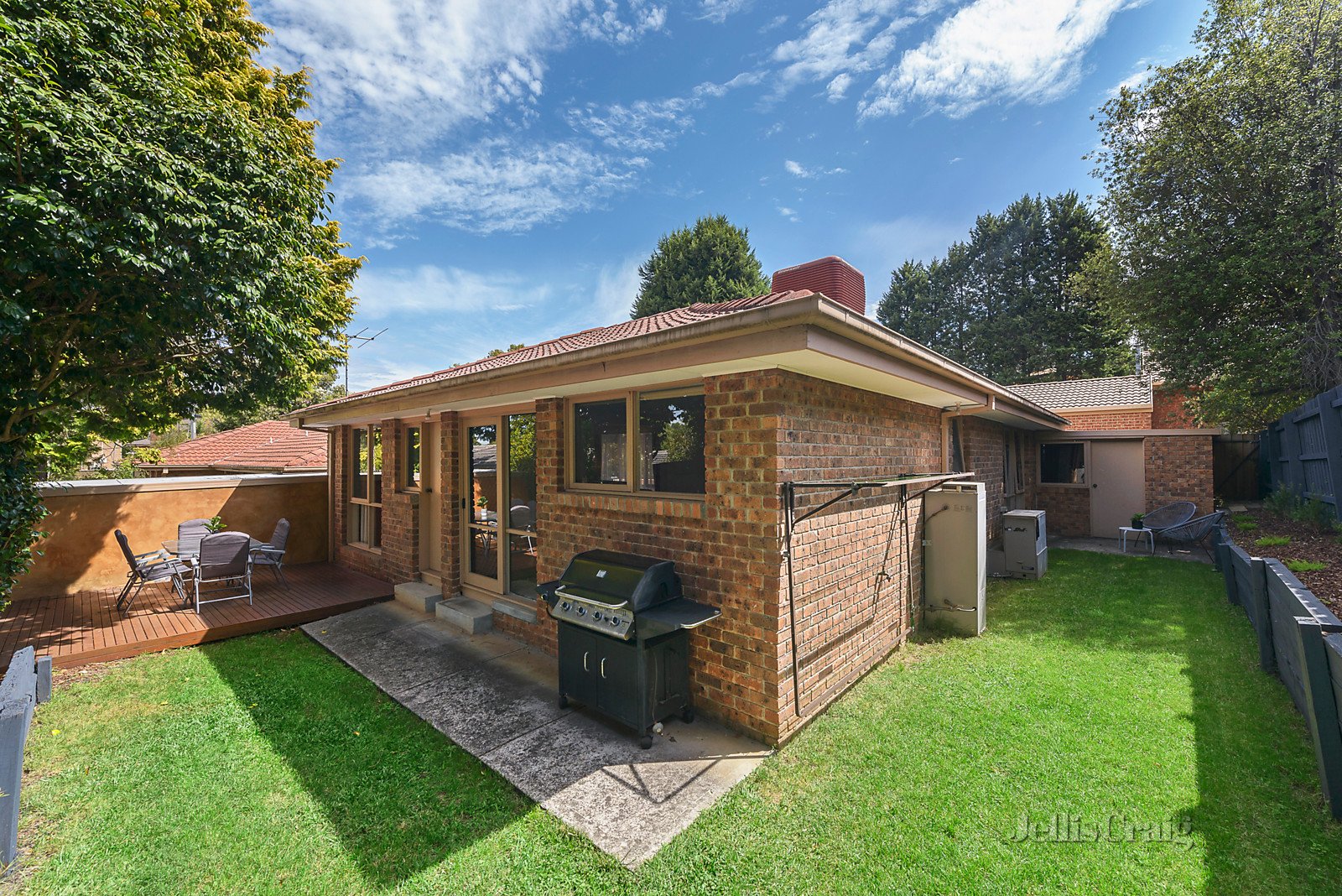 3/5 McGhee Avenue, Mitcham image 5