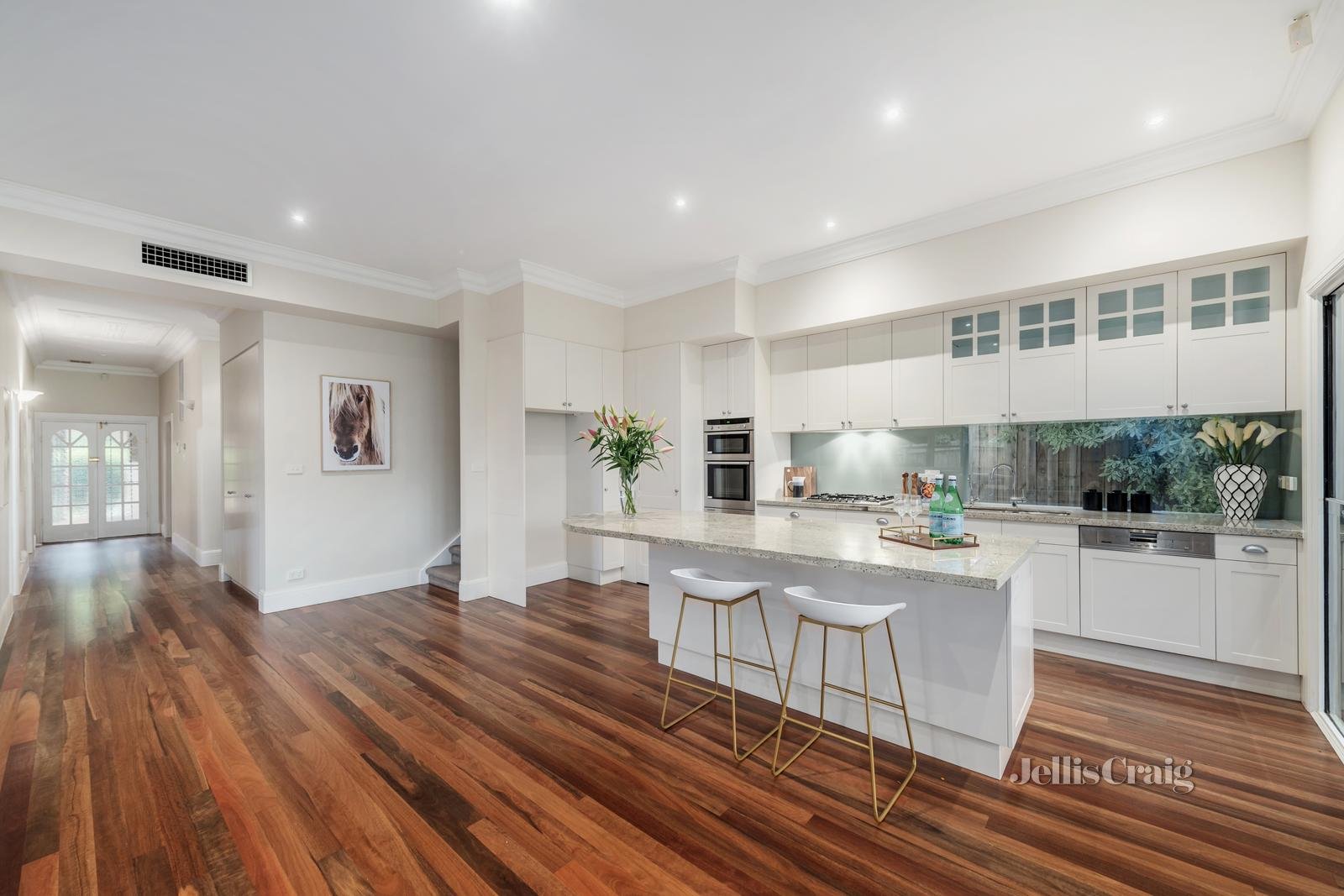 35 McKinnon Road, Mckinnon image 5