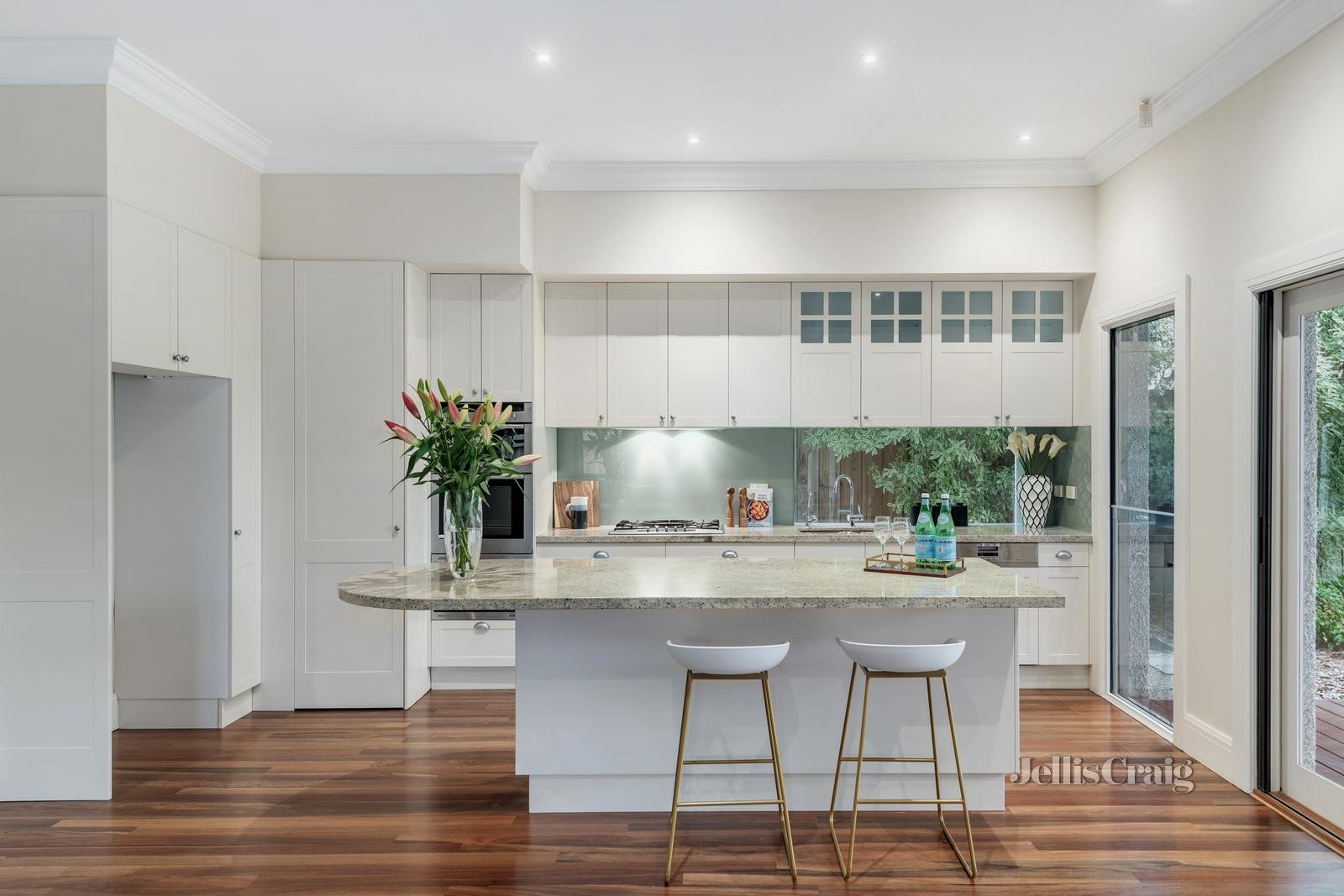 35 McKinnon Road, Mckinnon image 6