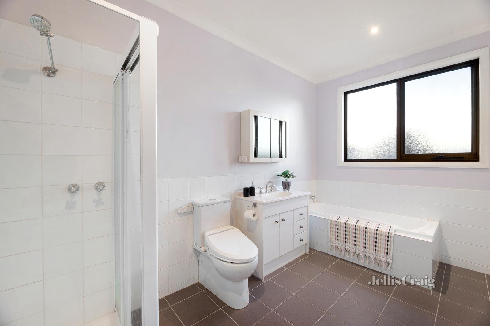 35 McKinnon Road, Mckinnon image 10