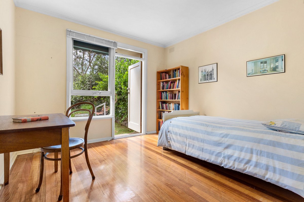 35 Minerva Avenue, Balwyn North image 9