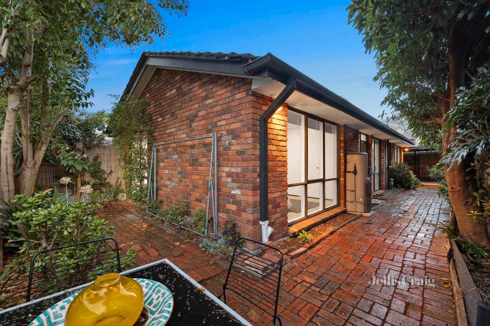3/5 Murphy Street, Brighton image 12