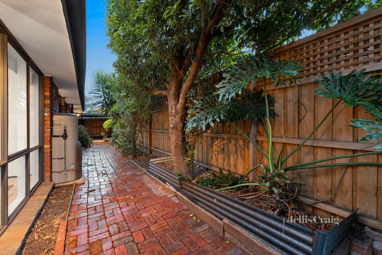 3/5 Murphy Street, Brighton image 13