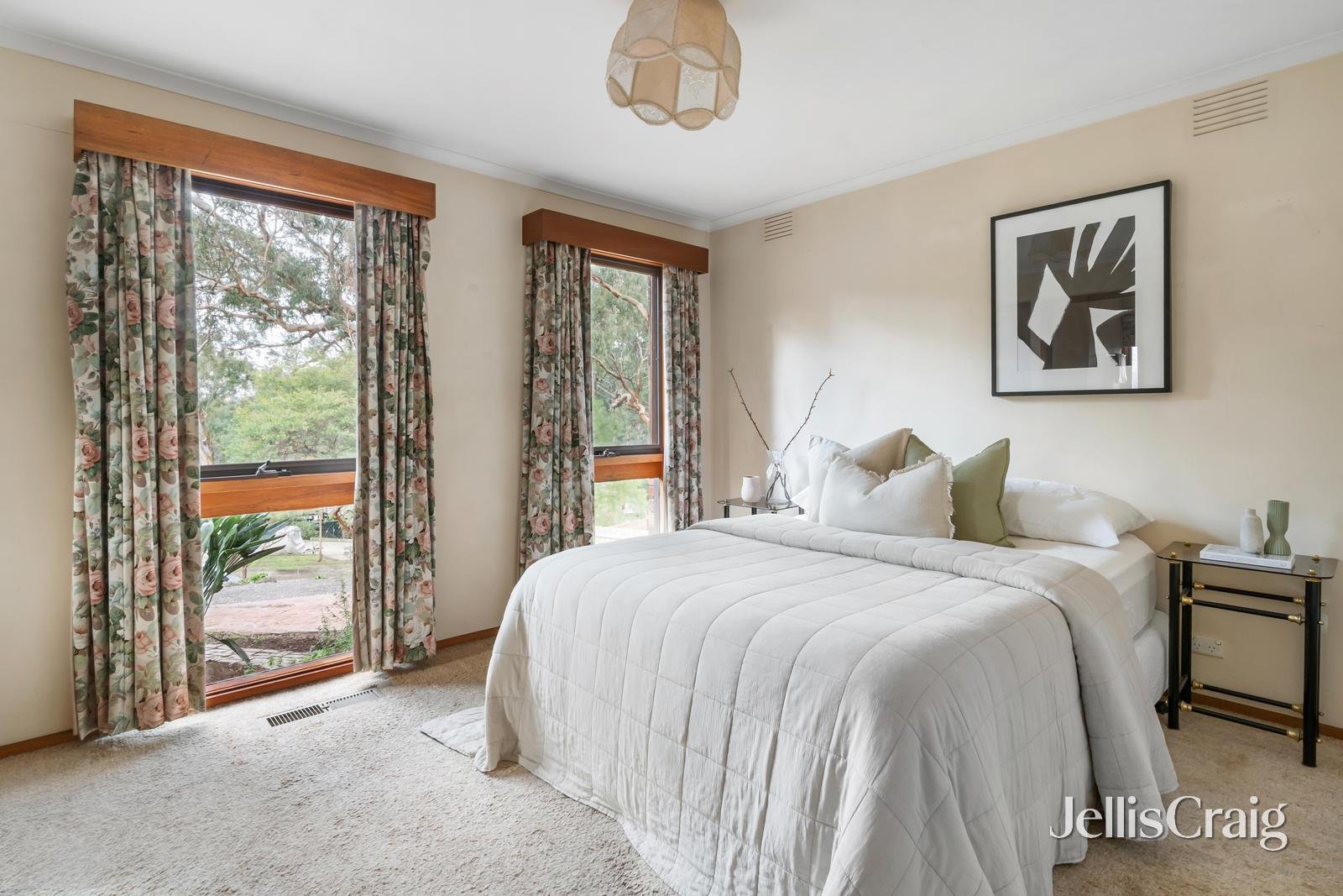 35 Napier Crescent, Montmorency image 8